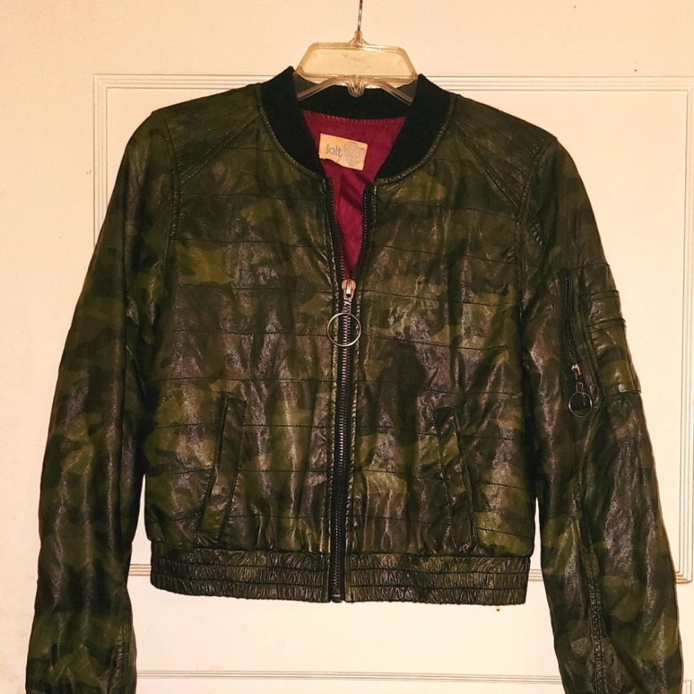 Bomber jacket